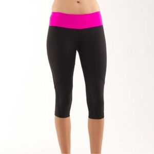 Lululemon Run For It Pink Crop Leggings 🍋💖